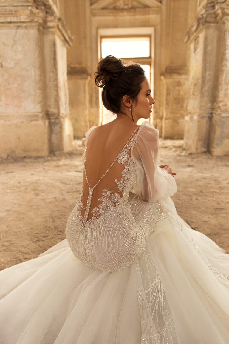 Collezione sposa spring 2022 by Eva Lendel