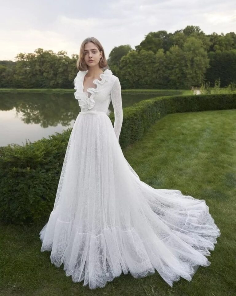 Giambattista Valli sposa 2022