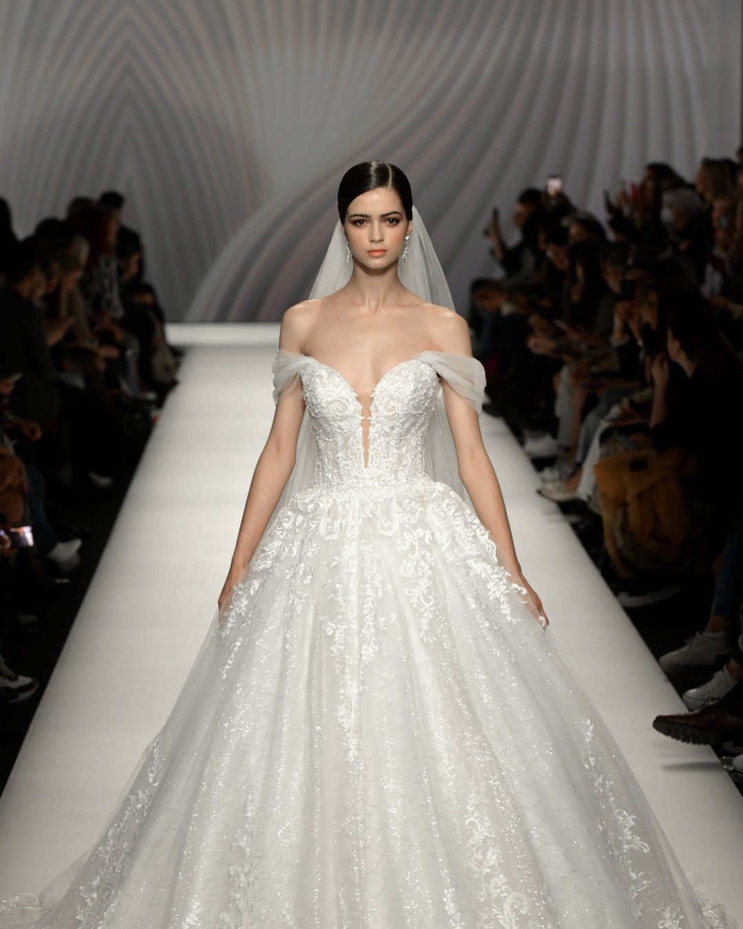 collezione sposa 2023 Nicole Milano