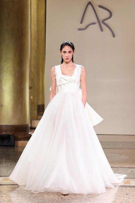 Collezione sposa Antonio Riva f w 2024