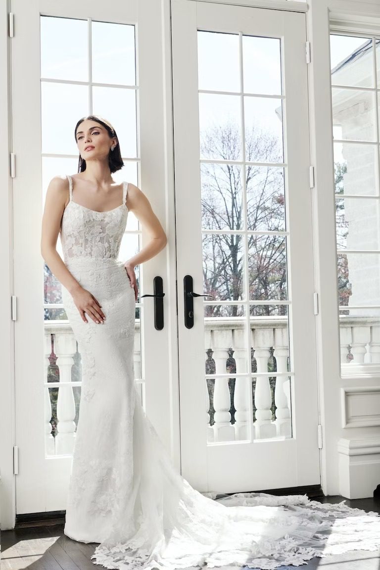 Collezione sposa primavera 2024 Eterna di Kelly Faetanini