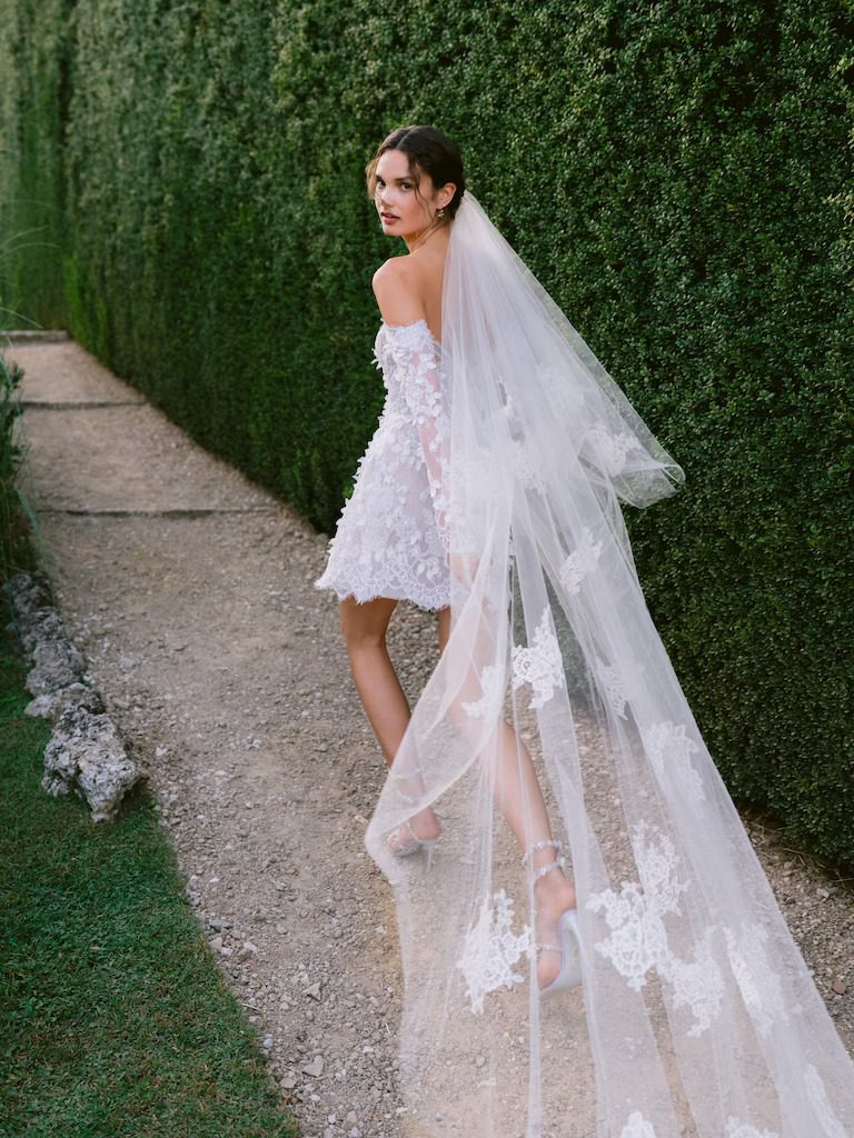 Sposa Autunno Inverno 2024 Monique Lhuillier