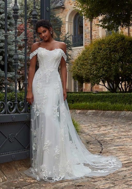 Collezione Sposa Autunno Inverno 2024 di Morilee