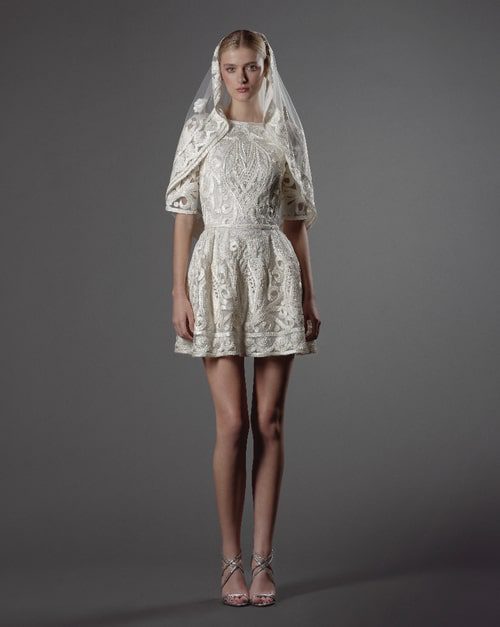 Collezione sposa di NAEEM KHAN fall 2024 