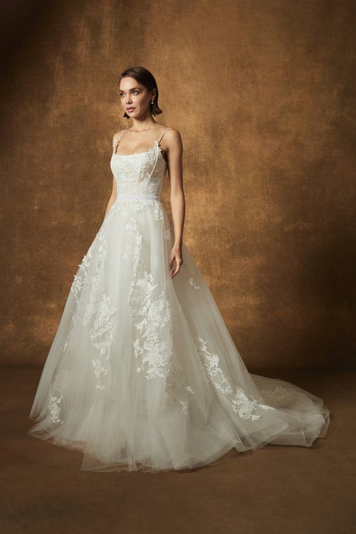 Mark Ingram collezione sposa Autunno Inverno 2024