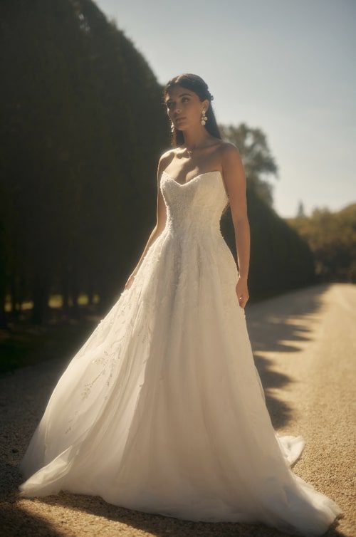 Collezione Sposa Autunno Inverno 2024 di Enaura