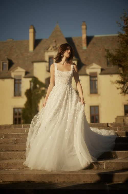 Collezione Sposa Autunno Inverno 2024 di Enaura