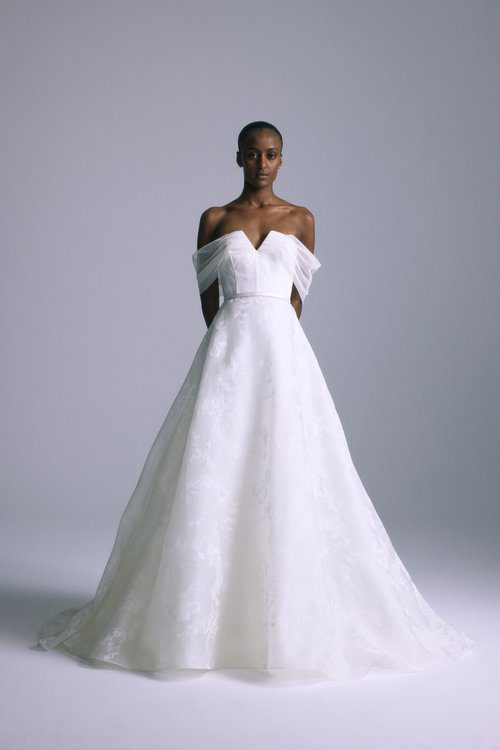 Collezione sposa primavera 2025 Amsale