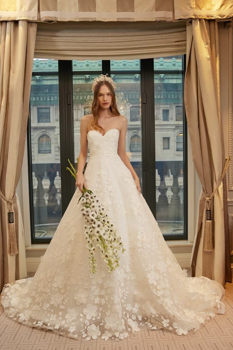 Collezione Sposa SAREH NOURI Spring 2025 