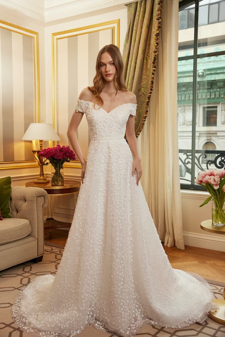 Collezione Sposa Spring 2025 di SAREH NOURI