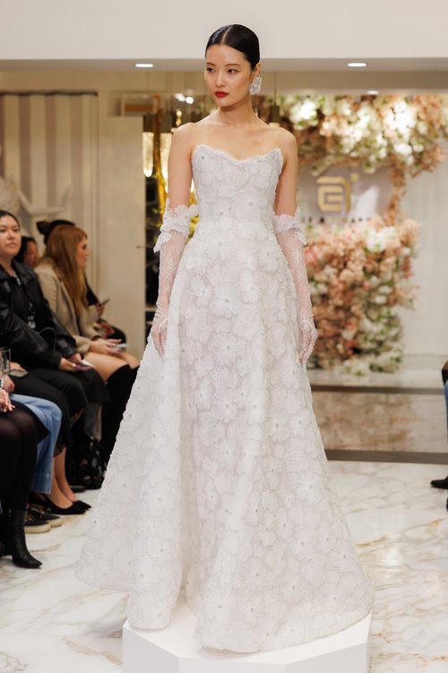 Collezione sposa Esé Azénabor Primavera Estate 2025