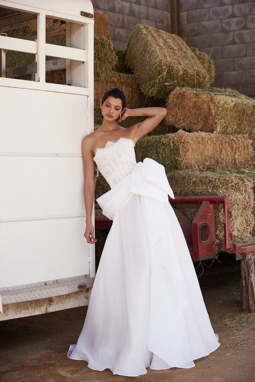 Collezione Sposa Primavera 2025 di Nadia Manjarrez