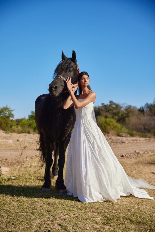 Collezione Sposa Primavera 2025 Nadia Manjarrez