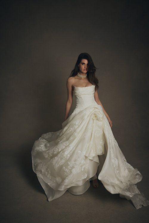 Collezione Sposa Primavera Estate 2025 di Katherine Tash
