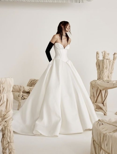 Collezione Sposa Primavera 2025 Rivini by Rita Vinieris