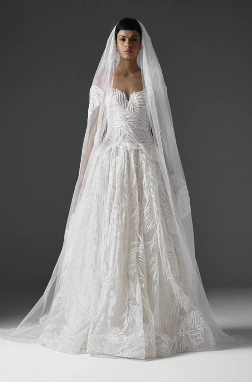 Collezione Sposa Spring 2025 di Naeem Khan