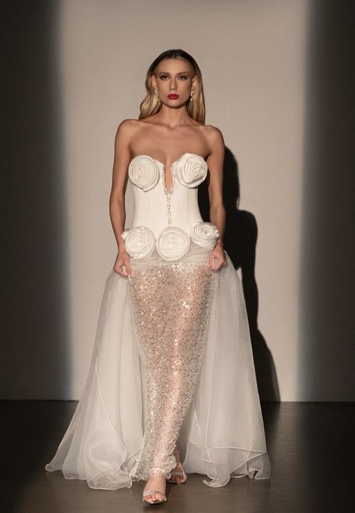 Costumi da Sposa: Collezione La Chenille Spring 2025