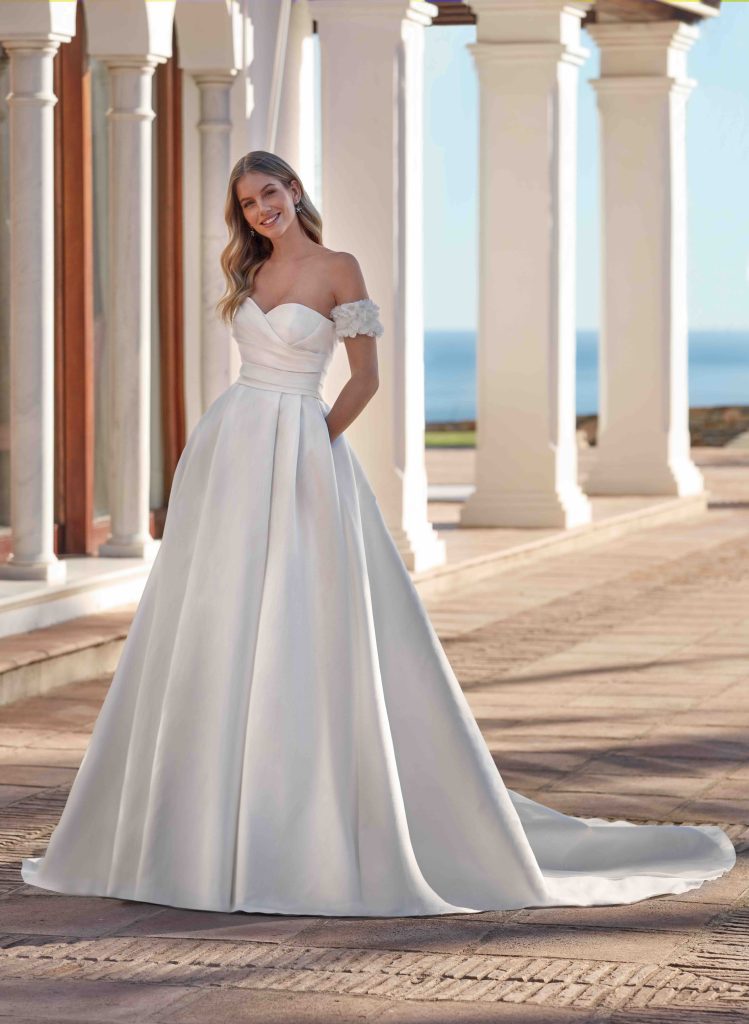 Collezione Sposa 2025 di Valerio Luna
