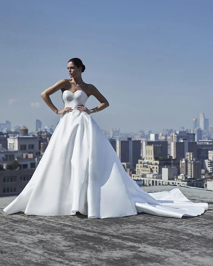 Badgley Mischka Collezione Sposa Fall 2025