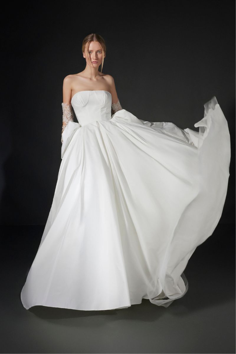 Collezione Sposa 2025 di Vera Wang per Pronovias