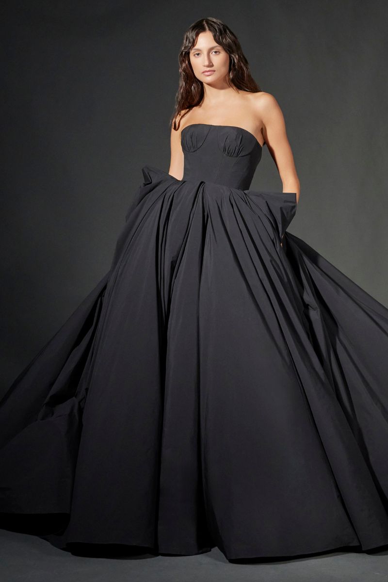 Collezione Sposa 2025 di Vera Wang per Pronovias
