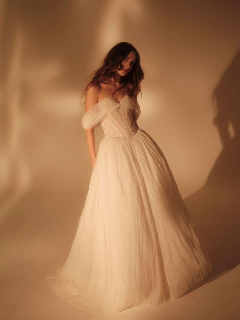 Enaura Bridal Fall 2025