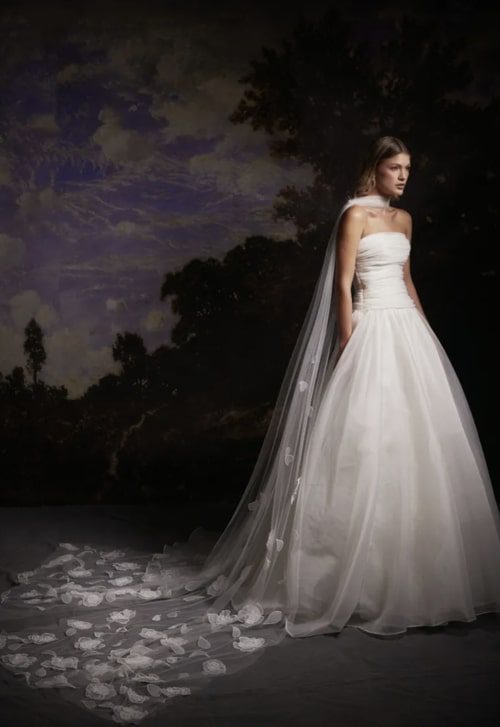 Collezione Sposa Fall 2025 di Nadia Manjarrez