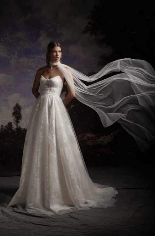 Collezione Sposa Fall 2025 di Nadia Manjarrez