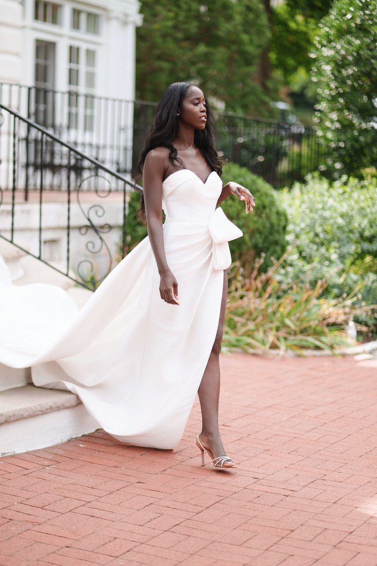 collezione sposa Fall 2025 di Andrea A. Osei