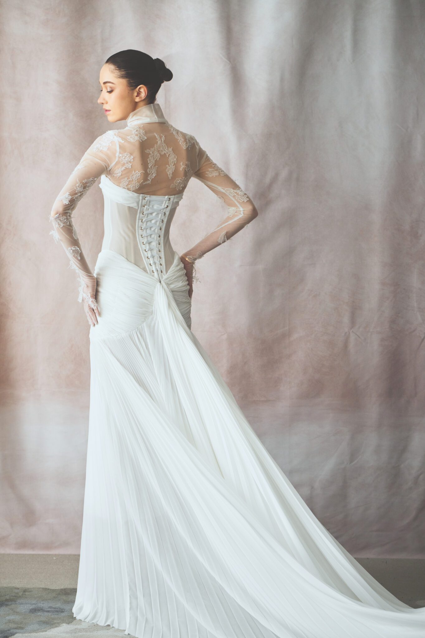 Andrew Kwon collezione sposa Spring 2026
