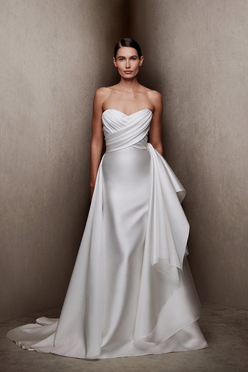 Collezione sposa primavera 2026 di NAEEM KHAN