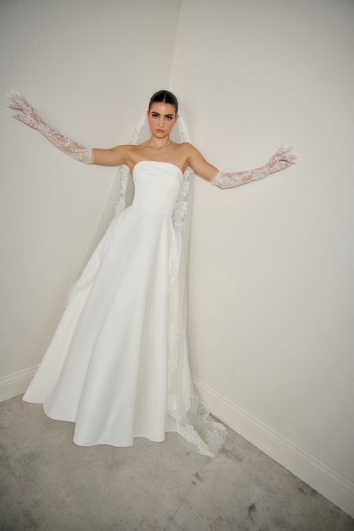Collezione sposa primavera estate 2026 JUSTIN ALEXANDER SIGNATURE