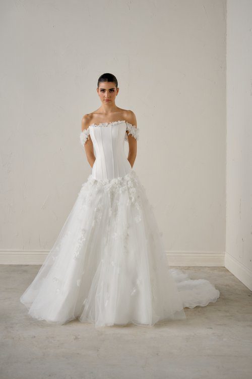 Sposa primavera estate 2026 JUSTIN ALEXANDER SIGNATURESposa primavera estate 2026 JUSTIN ALEXANDER SIGNATURE