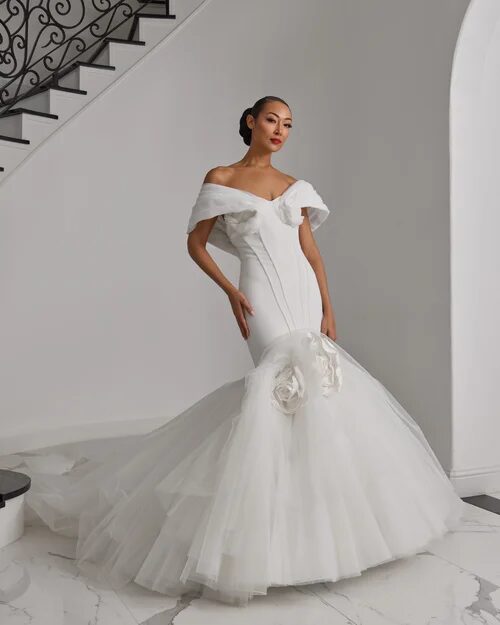 Collezione sposa Primavera 2026 di Esé Azénabor