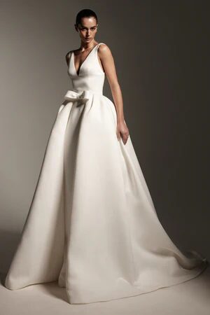 Monique Lhuillier Spring 2026