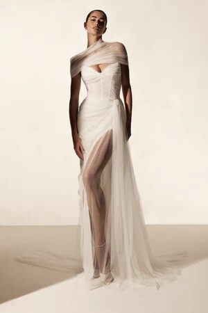 Monique Lhuillier Spring 2026