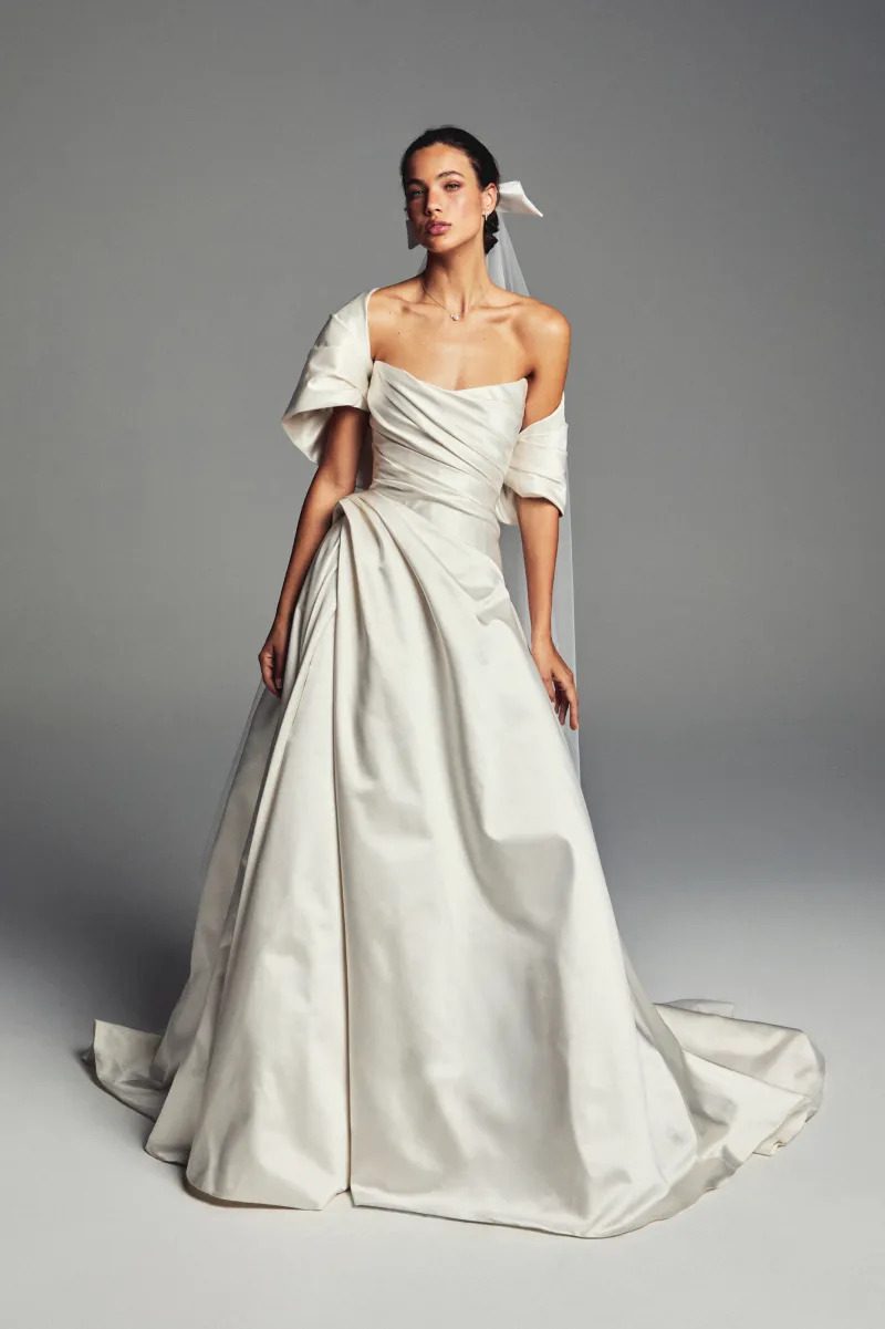 Monique Lhuillier Bridal Spring 2027