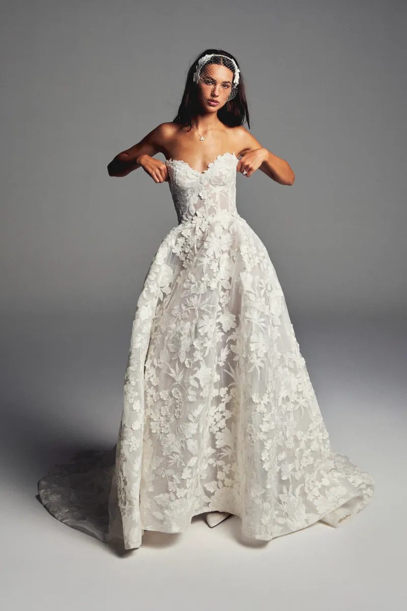 Monique Lhuillier Bridal Spring 2027
