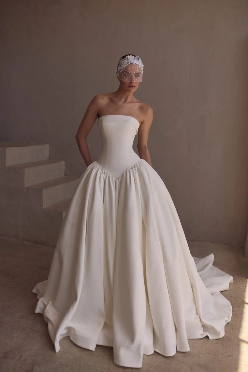 Collezione sposa 2027 White Symphony Pure by Julie Vino