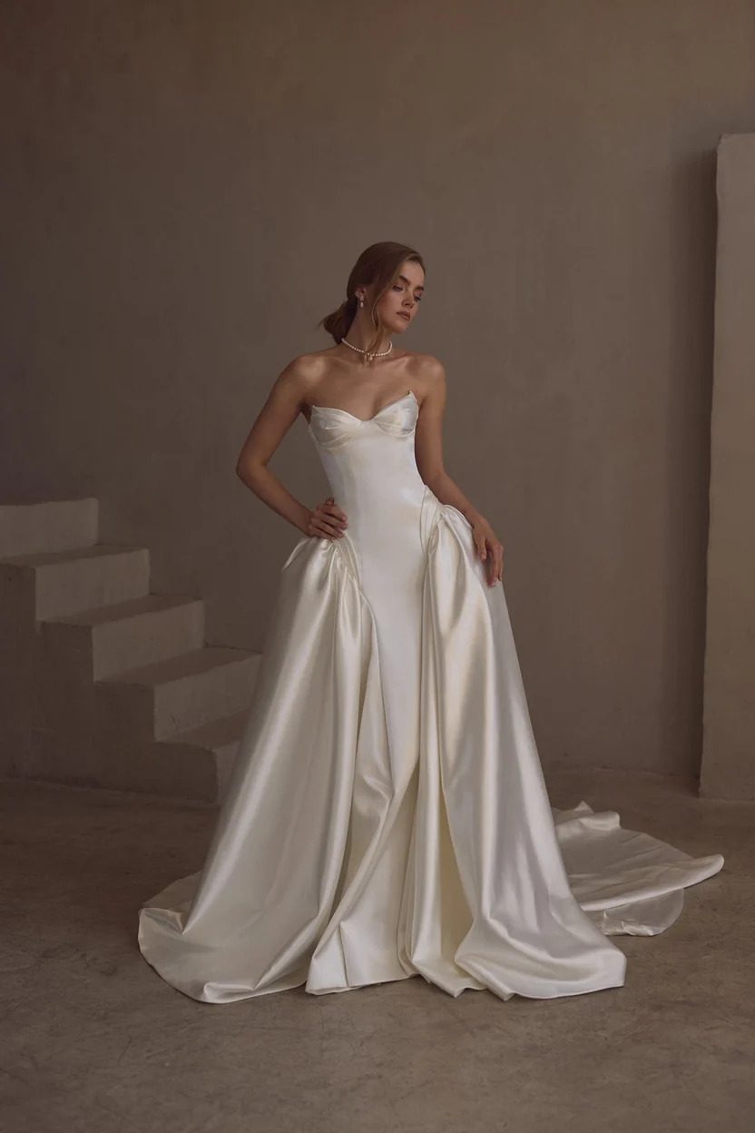 Collezione sposa 2027 White Symphony Pure by Julie Vino
