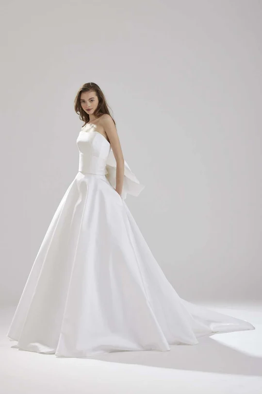 Collezione sposa Antonio Riva 2027